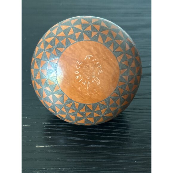 Mata Ortiz Seed Pottery Handmade by Flora Rodriguez Geometric Design Mexican Art - Picture 9 of 12